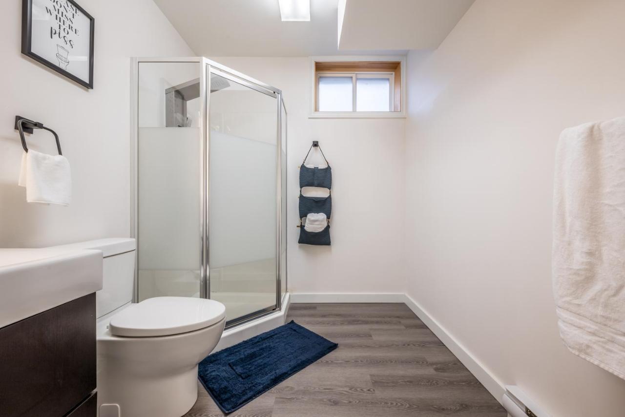 Spacious Newly Renovated 1 Bedroom Suite Галифакс Экстерьер фото