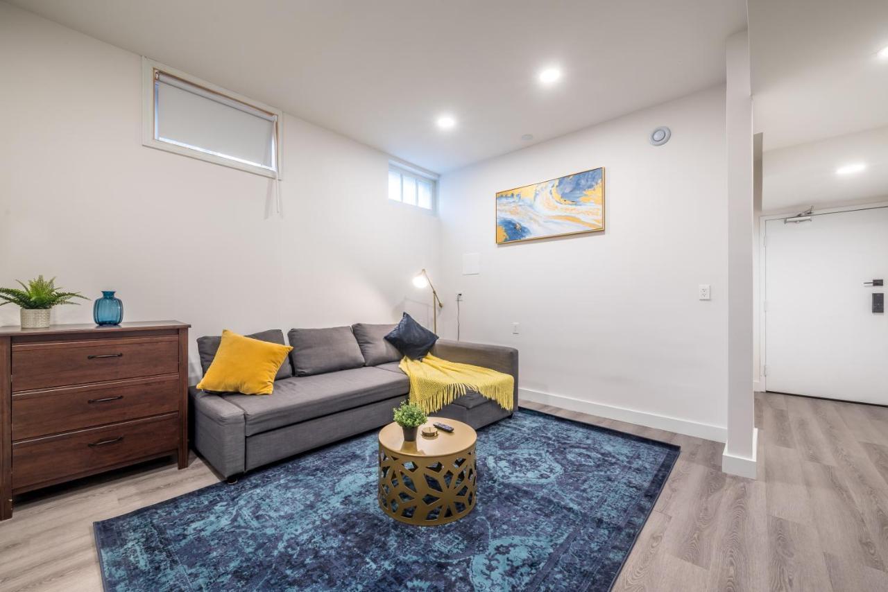 Spacious Newly Renovated 1 Bedroom Suite Галифакс Экстерьер фото